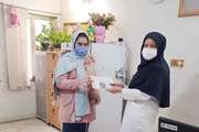اهدای جوایز به برگزیدگان پویش من هم واکسن می‌زنم در مرکز بهداشت جنوب تهران